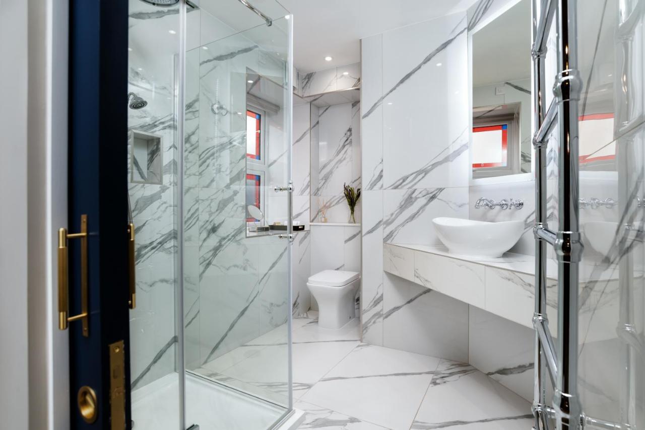 אינברנס Relax In Super Size Copper Tub - 2 Bedroom Villa מראה חיצוני תמונה