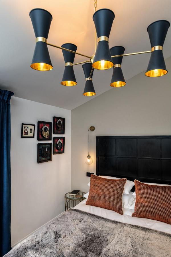 אינברנס Relax In Super Size Copper Tub - 2 Bedroom Villa מראה חיצוני תמונה